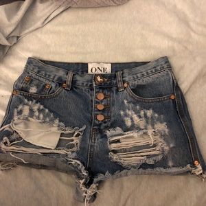 One Teaspoon Romeo Shorts size 25